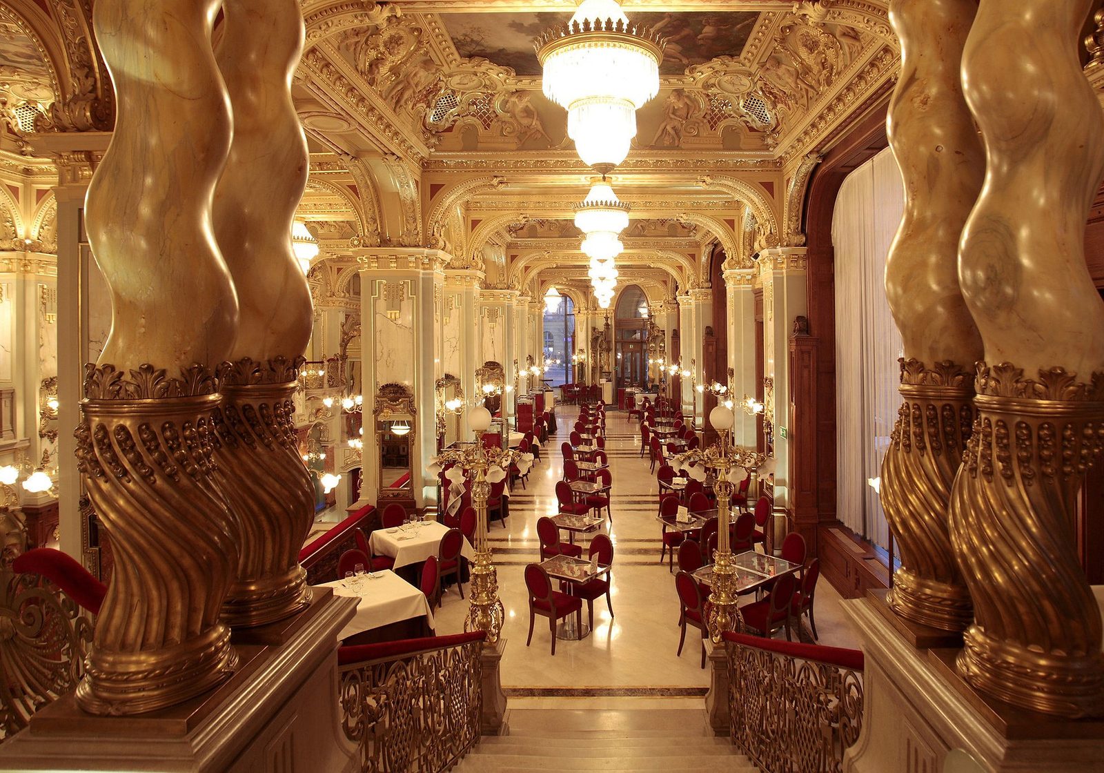 NEW YORK PALACE BUDAPEST