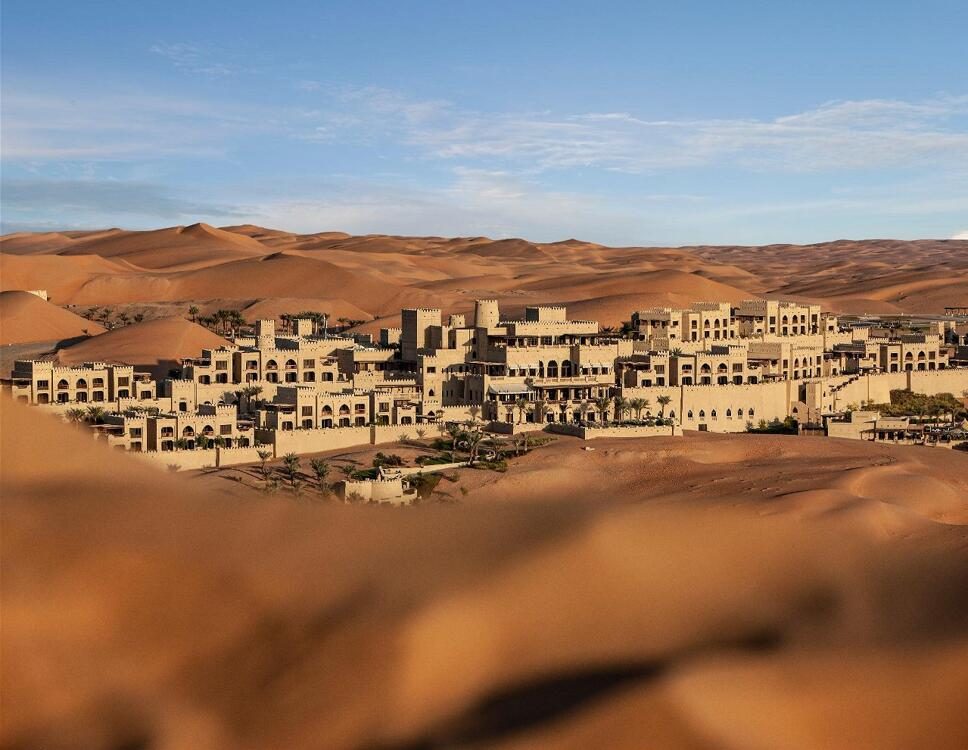Qasr Al Sarab Desert Resort