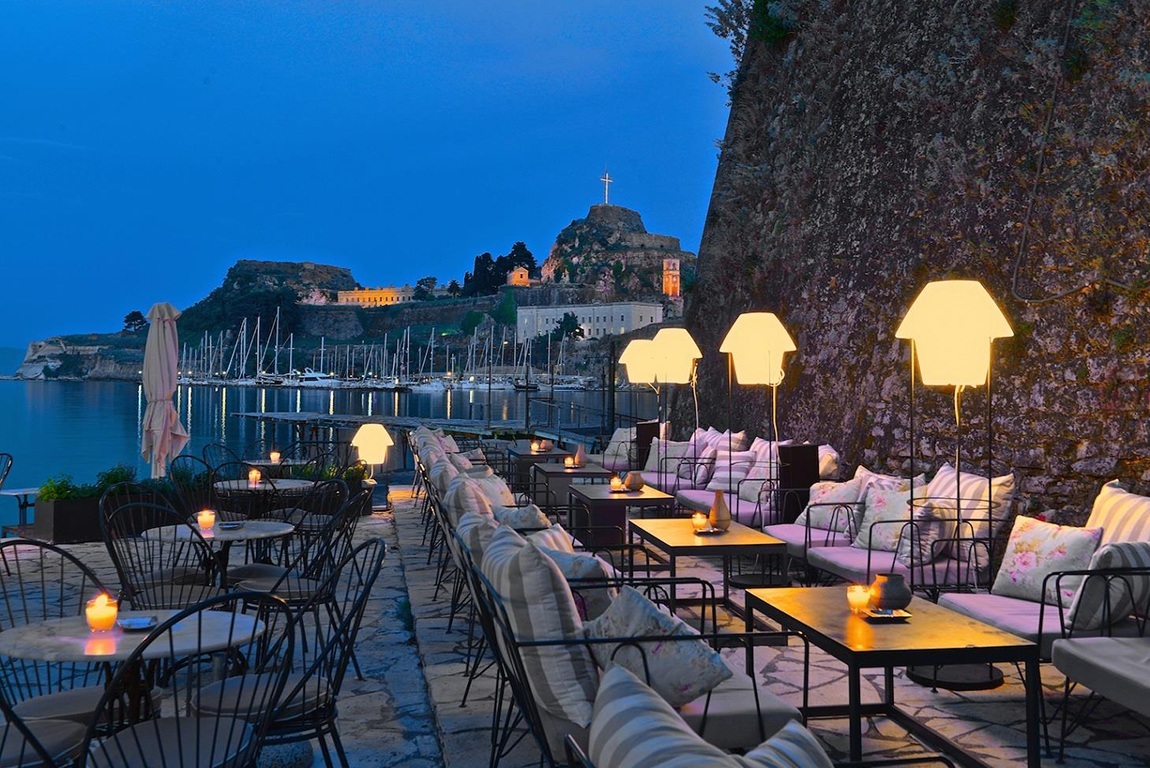 Imbari Beach Bar
